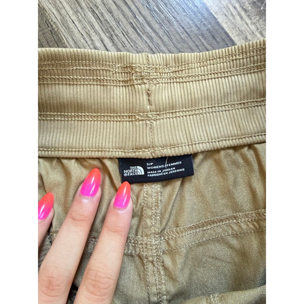 The North Face Aphrodite 2.0 Shorts Womens Small Tan Excellent Hiking Outdoor - Picture 5 of 7